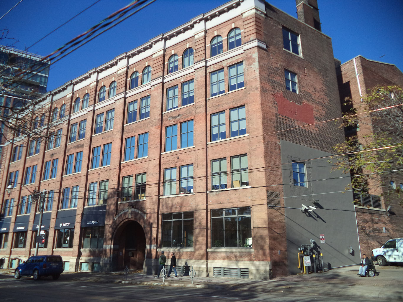 WorkplaceOne (340 King)